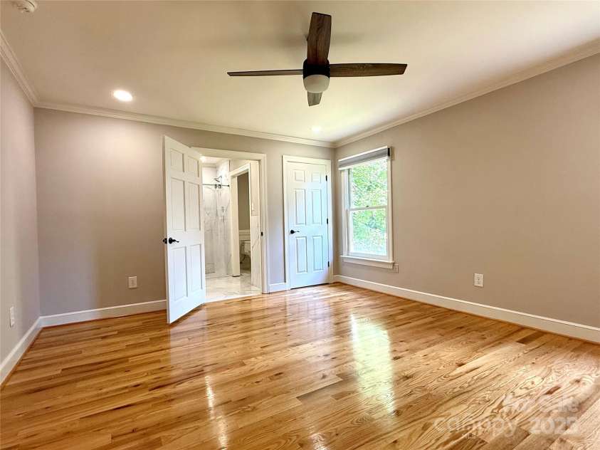 456 Brook Valley Court, Concord, NC 28025.  MLS# CAR4259045, YatesRealty ID 18698. Owners Suite