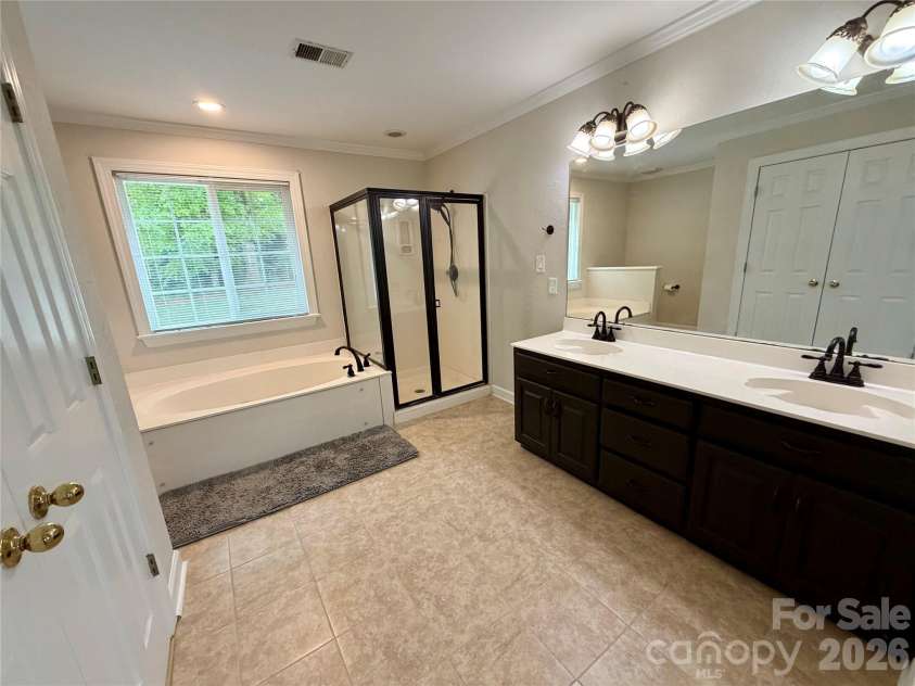 5954 Rathlin Court, Concord, NC 28027.  MLS# CAR4370290, YatesRealty ID 18699. 