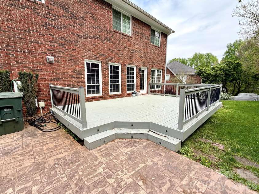 5954 Rathlin Court, Concord, NC 28027.  MLS# CAR4370290, YatesRealty ID 18699. 