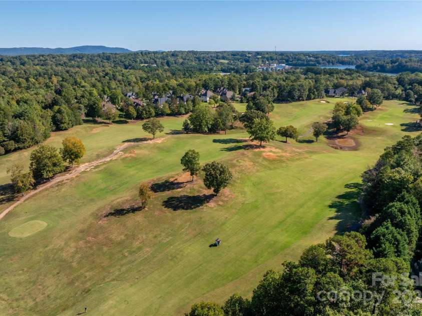 316 Players Ridge Road, Hickory, NC 28601.  MLS# CAR4305590, YatesRealty ID 187. 