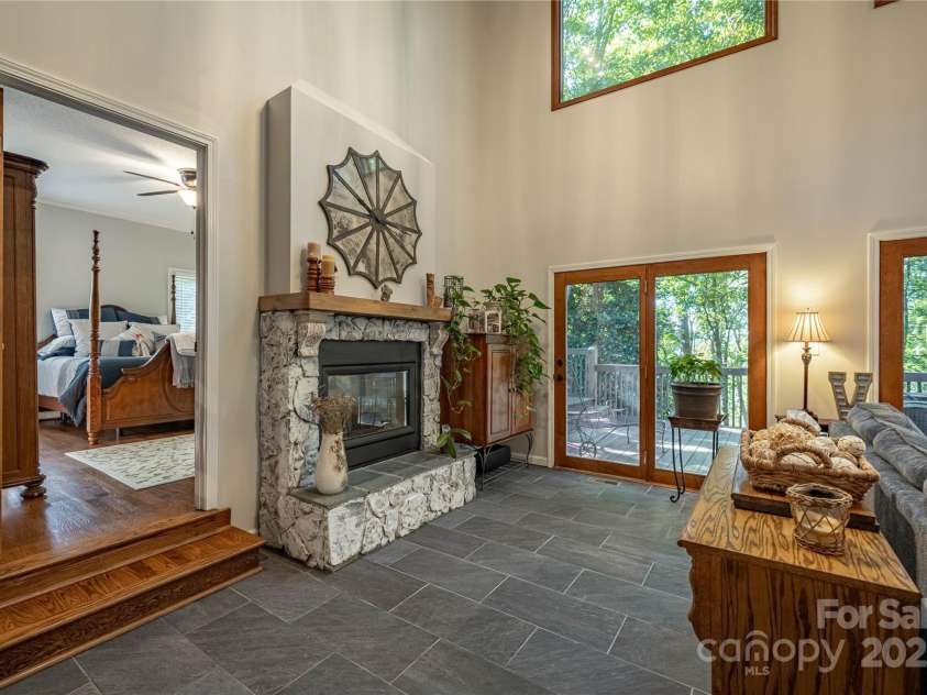 316 Players Ridge Road, Hickory, NC 28601.  MLS# CAR4305590, YatesRealty ID 187. 