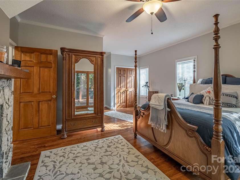 316 Players Ridge Road, Hickory, NC 28601.  MLS# CAR4305590, YatesRealty ID 187. 