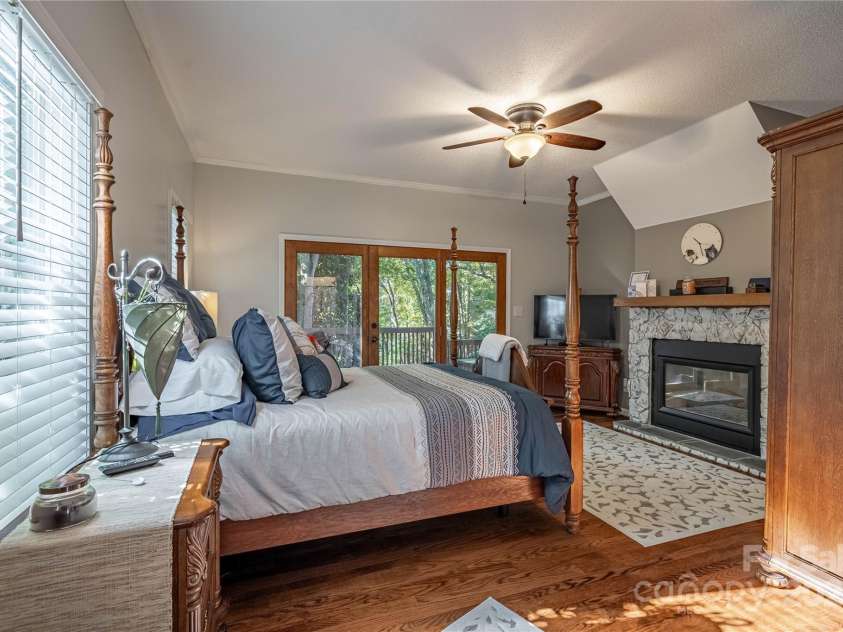 316 Players Ridge Road, Hickory, NC 28601.  MLS# CAR4305590, YatesRealty ID 187. 