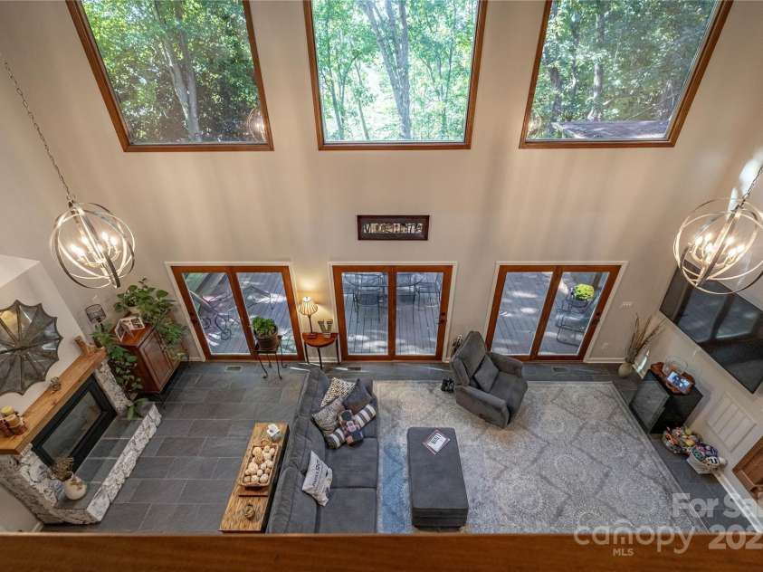 316 Players Ridge Road, Hickory, NC 28601.  MLS# CAR4305590, YatesRealty ID 187. 