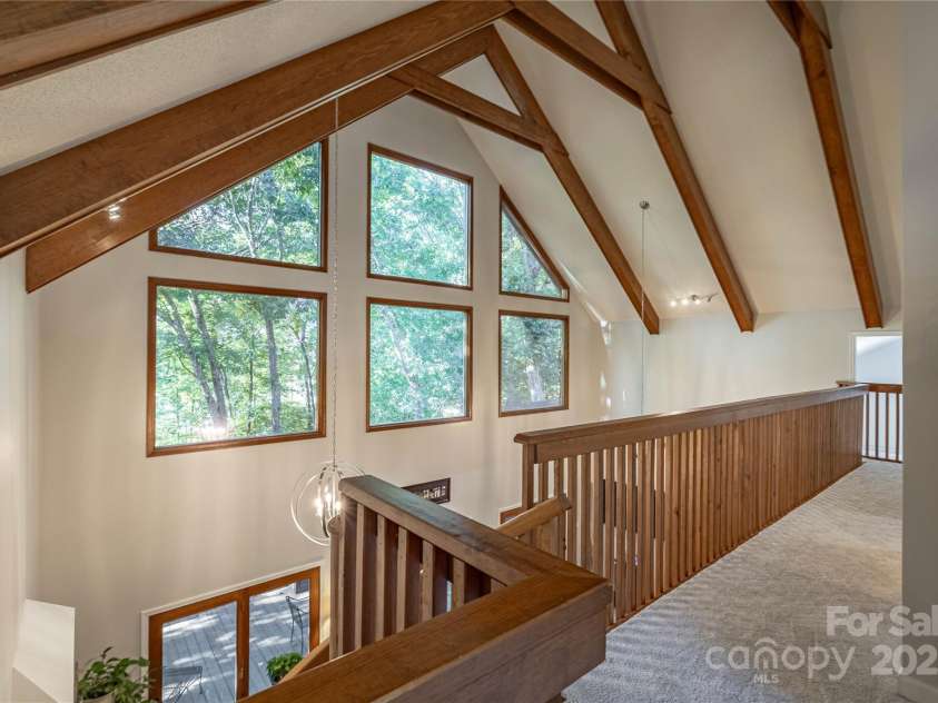 316 Players Ridge Road, Hickory, NC 28601.  MLS# CAR4305590, YatesRealty ID 187. 