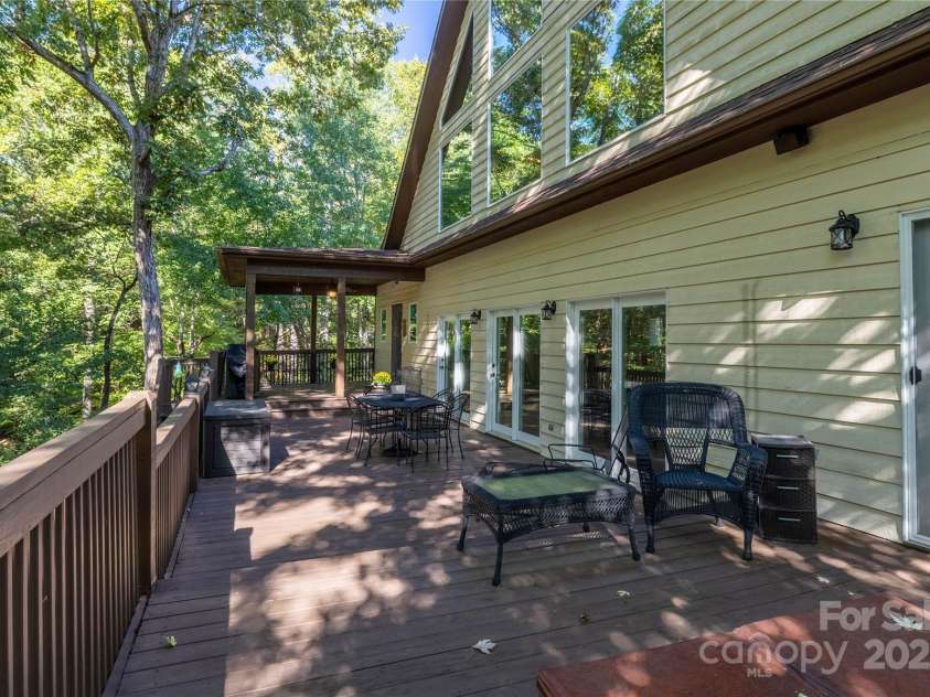 316 Players Ridge Road, Hickory, NC 28601.  MLS# CAR4305590, YatesRealty ID 187. 