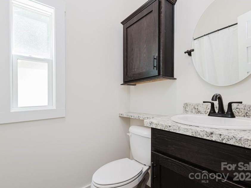 15 Pinehurst Drive, Bryson City, NC 28713.  MLS# CAR4305404, YatesRealty ID 1870. 