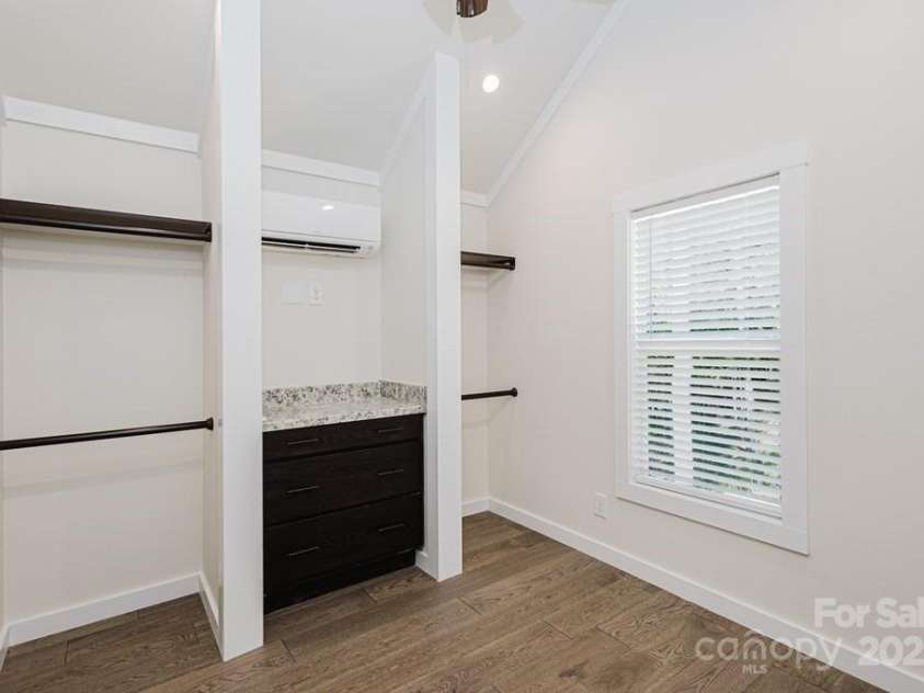 15 Pinehurst Drive, Bryson City, NC 28713.  MLS# CAR4305404, YatesRealty ID 1870. 