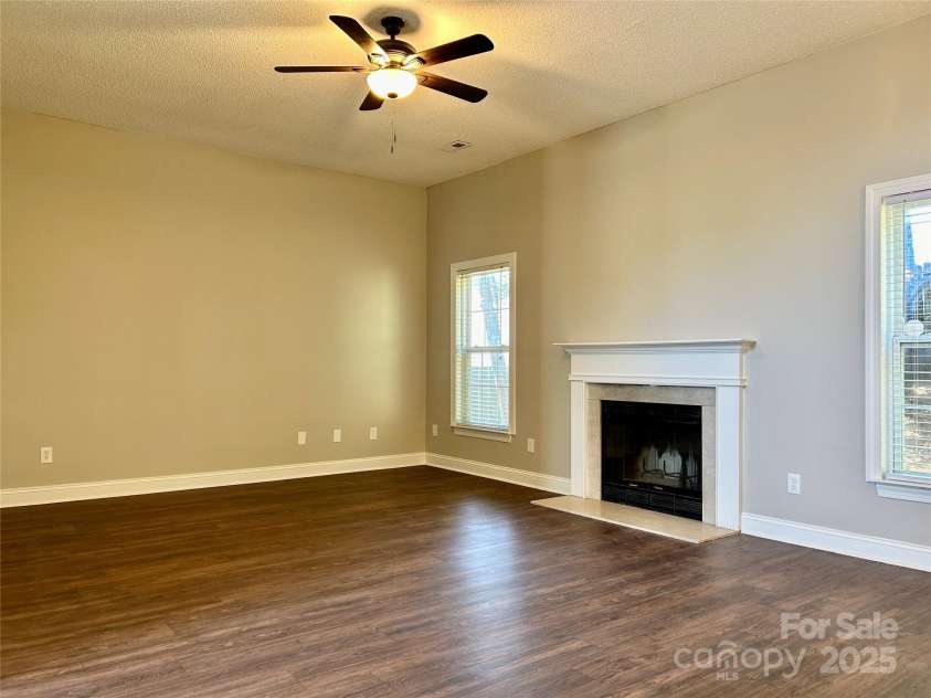 12403 Panthersville Drive, Charlotte, NC 28269.  MLS# CAR4226731, YatesRealty ID 18700. 