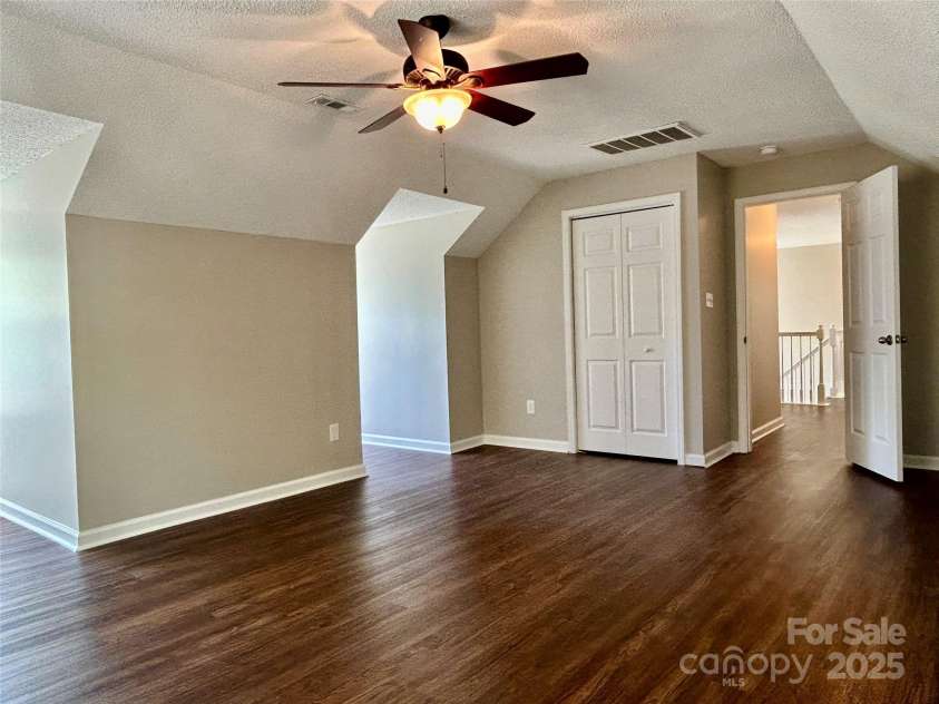 12403 Panthersville Drive, Charlotte, NC 28269.  MLS# CAR4226731, YatesRealty ID 18700. 