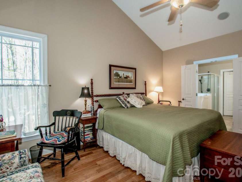 125 Melrose Lane, Mooresville, NC 28117.  MLS# CAR4348843, YatesRealty ID 18700. 