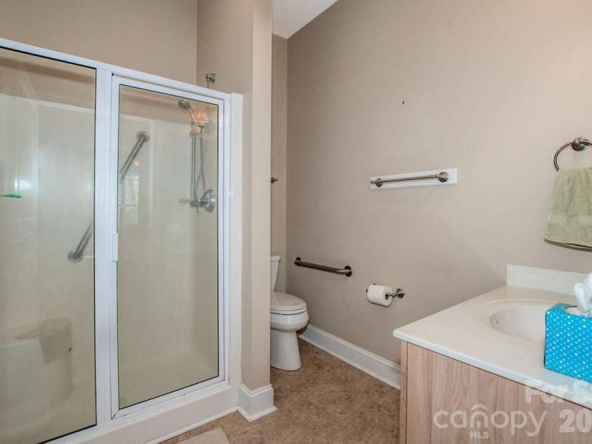 125 Melrose Lane, Mooresville, NC 28117.  MLS# CAR4348843, YatesRealty ID 18700. 