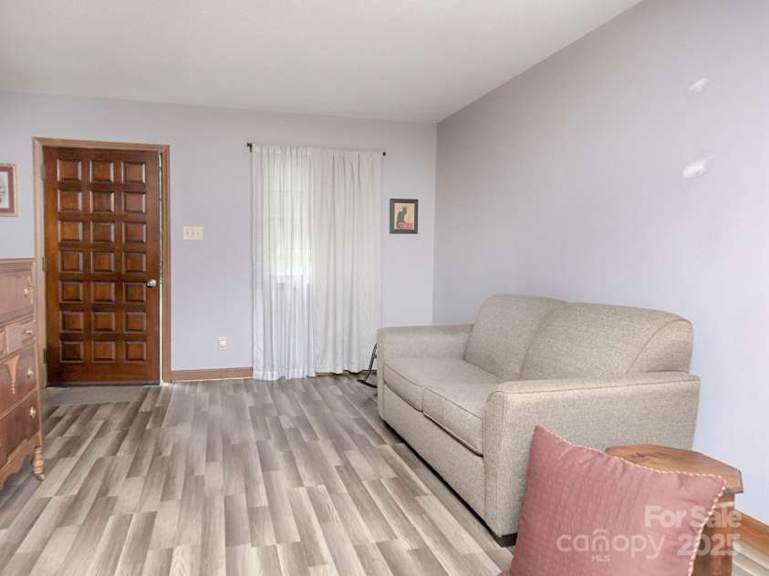 269 Johnson Dairy Road, Mooresville, NC 28115.  MLS# CAR4260297, YatesRealty ID 18702. 2nd living quarters BR/living area (loft)