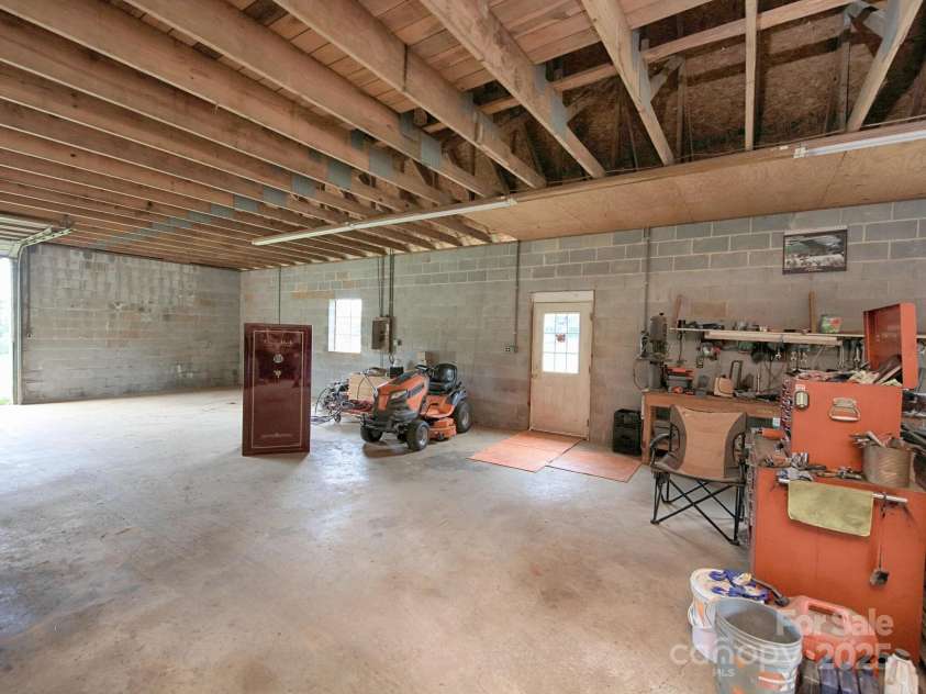 269 Johnson Dairy Road, Mooresville, NC 28115.  MLS# CAR4260297, YatesRealty ID 18702. Barn/workshop/autoshop