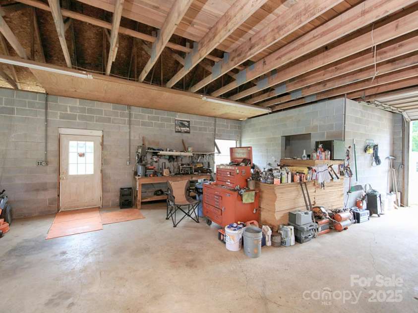 269 Johnson Dairy Road, Mooresville, NC 28115.  MLS# CAR4260297, YatesRealty ID 18702. Barn/workshop/autoshop