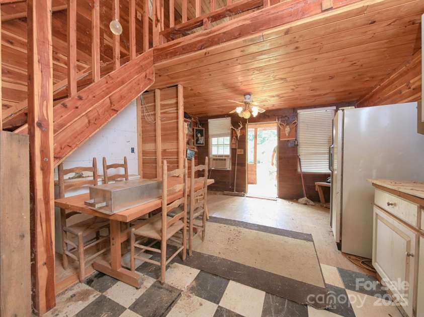 269 Johnson Dairy Road, Mooresville, NC 28115.  MLS# CAR4260297, YatesRealty ID 18702. Cabin