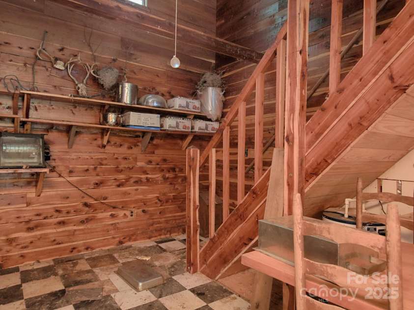 269 Johnson Dairy Road, Mooresville, NC 28115.  MLS# CAR4260297, YatesRealty ID 18702. Cabin