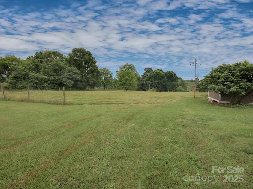 269 Johnson Dairy Road, Mooresville, NC 28115.  MLS# CAR4260297, YatesRealty ID 18702. Property