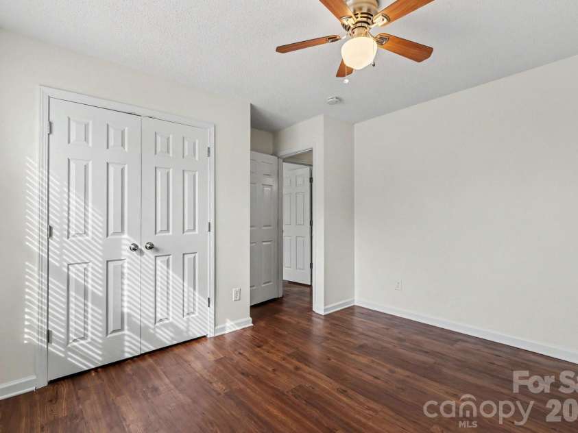 3218 Silver Spur Court, Charlotte, NC 28273.  MLS# CAR4377615, YatesRealty ID 18702. 