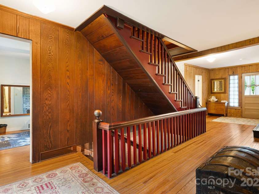 1186 Old US 70 Highway, Black Mountain, NC 28711.  MLS# CAR4258643, YatesRealty ID 18703. 