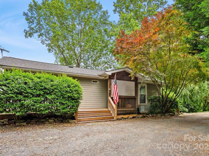 1672 Memorial Highway, Lake Lure, NC 28746.  MLS# CAR4262844, YatesRealty ID 18704. 