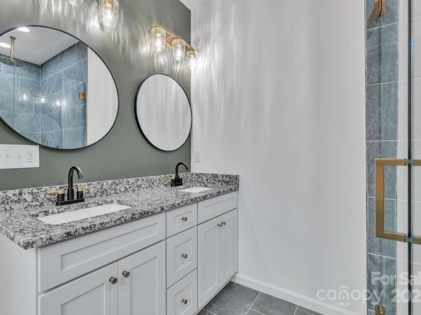 2853 W Zion Church Road, Shelby, NC 28150.  MLS# CAR4223469, YatesRealty ID 18705. 