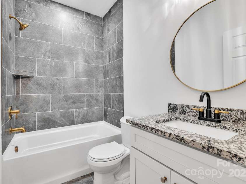 2853 W Zion Church Road, Shelby, NC 28150.  MLS# CAR4223469, YatesRealty ID 18705. 