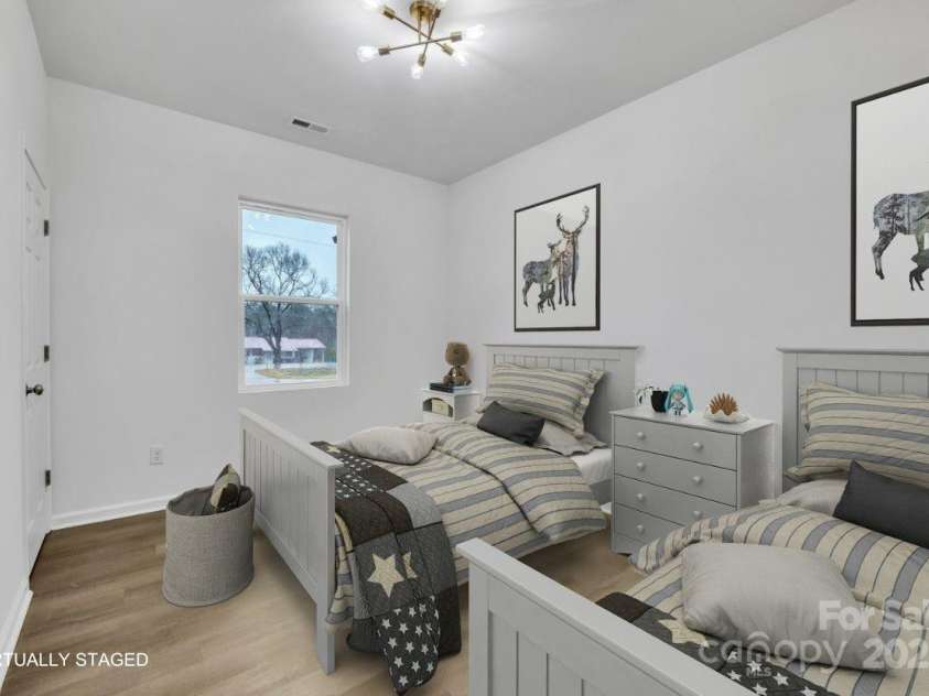 2853 W Zion Church Road, Shelby, NC 28150.  MLS# CAR4223469, YatesRealty ID 18705. 