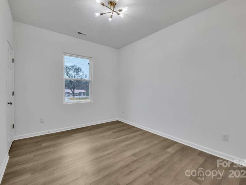 2853 W Zion Church Road, Shelby, NC 28150.  MLS# CAR4223469, YatesRealty ID 18705. 