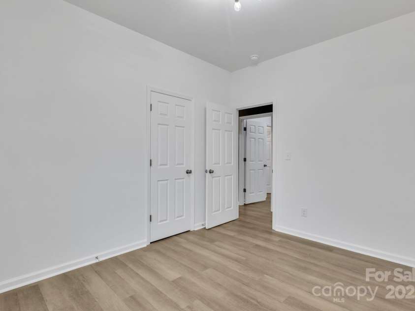 2853 W Zion Church Road, Shelby, NC 28150.  MLS# CAR4223469, YatesRealty ID 18705. 