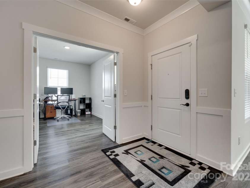 1195 Cavalier Lane, Rock Hill, SC 29730.  MLS# CAR4267397, YatesRealty ID 18706. 