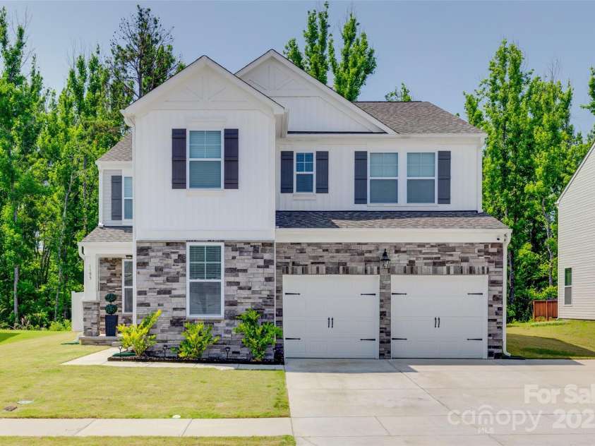 1195 Cavalier Lane, Rock Hill, SC 29730.  MLS# CAR4267397, YatesRealty ID 18706. 