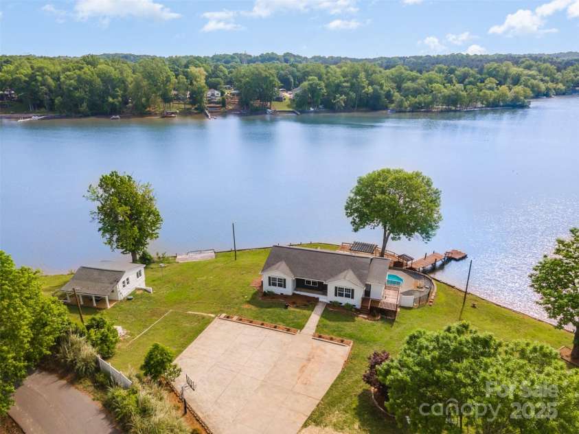 235 River Loop Road, Belmont, NC 28012.  MLS# CAR4252570, YatesRealty ID 18707. 