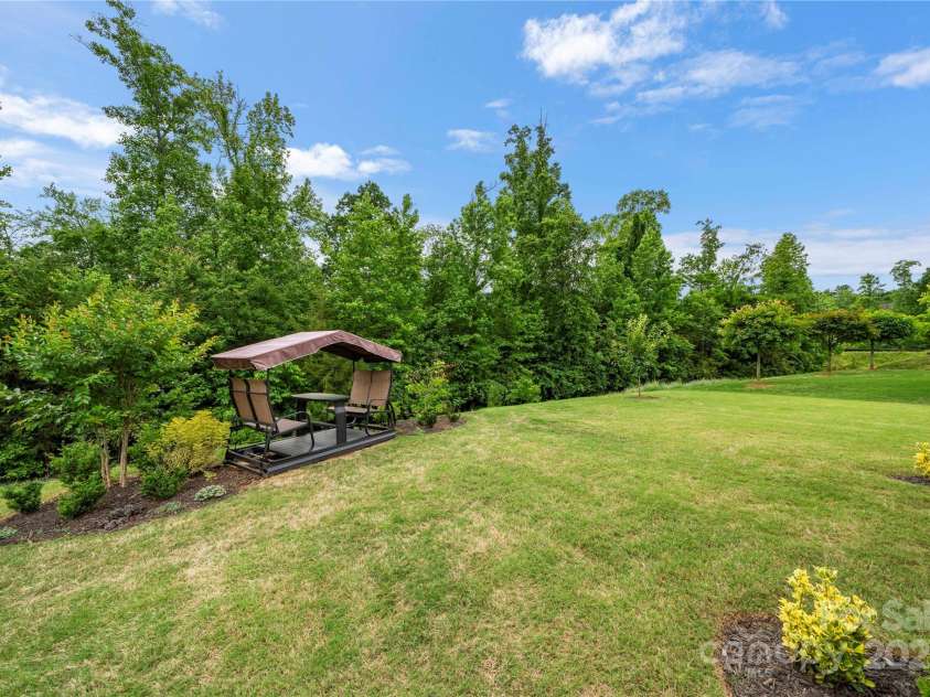 1918 Thoreau Way, York, SC 29745.  MLS# CAR4257653, YatesRealty ID 18708. Back Yard