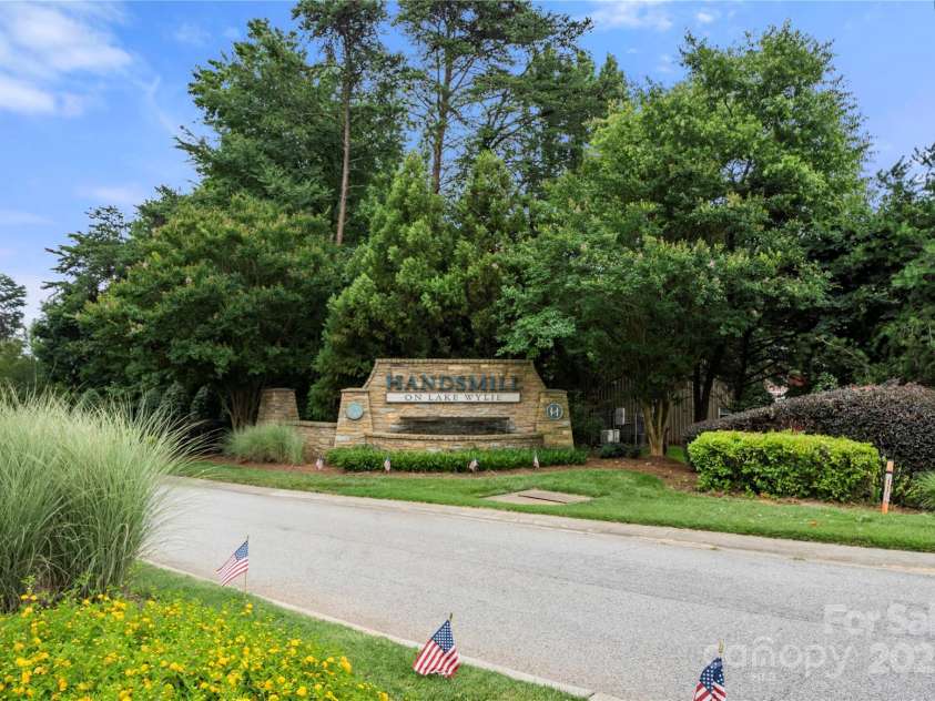 1918 Thoreau Way, York, SC 29745.  MLS# CAR4257653, YatesRealty ID 18708. Community Entrance