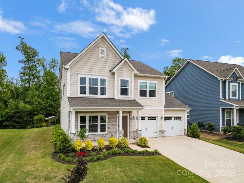 1918 Thoreau Way, York, SC 29745.  MLS# CAR4257653, YatesRealty ID 18708. Front Elevation