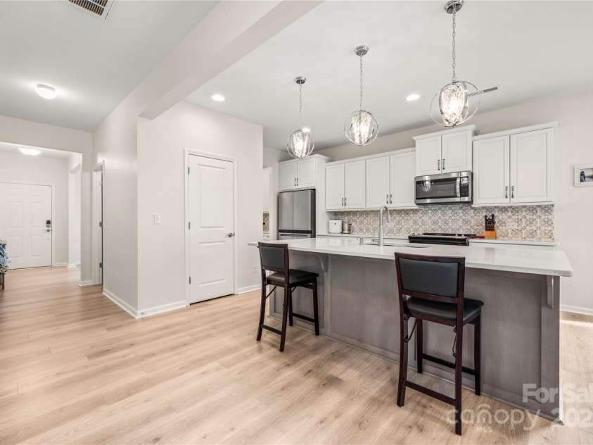 1918 Thoreau Way, York, SC 29745.  MLS# CAR4257653, YatesRealty ID 18708. Kitchen