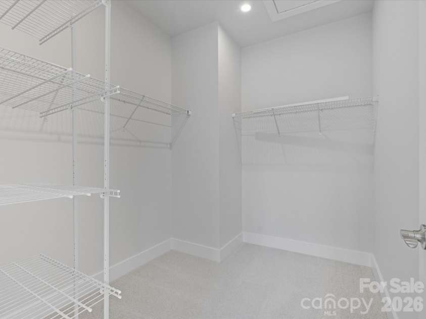323 Ardmore Drive, Belmont, NC 28012.  MLS# CAR4378227, YatesRealty ID 18709. Primary walk-in closet