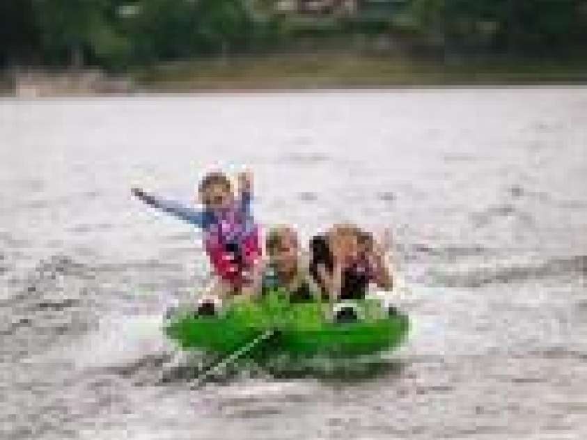 15 Foam Flower Lane, Tuckasegee, NC 28783.  MLS# CAR4233015, YatesRealty ID 1871. 