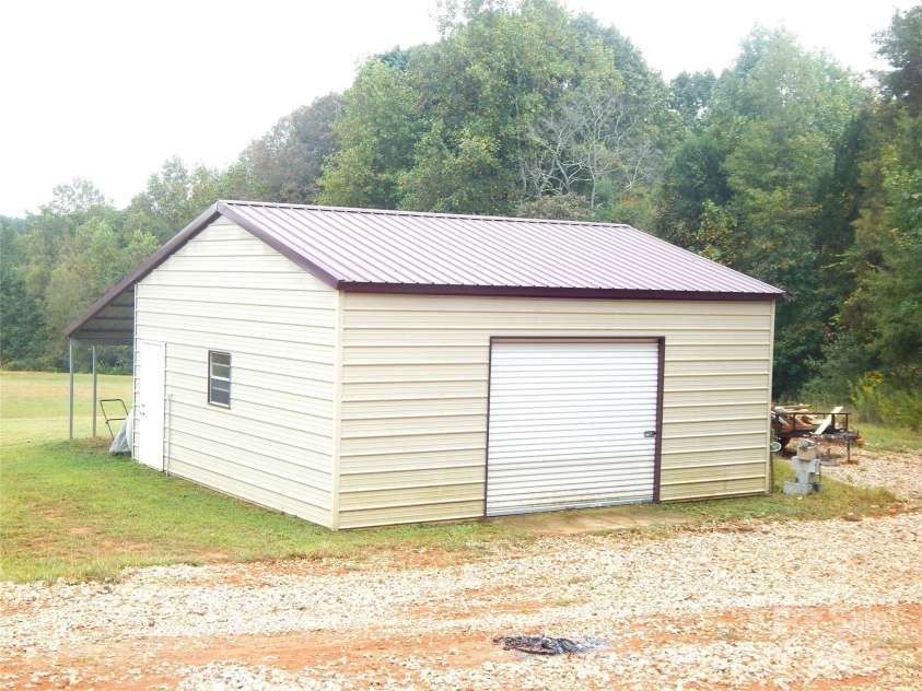 6368 Alley Road, Catawba, NC 28609.  MLS# CAR4306411, YatesRealty ID 1871. 25x24 Workshop