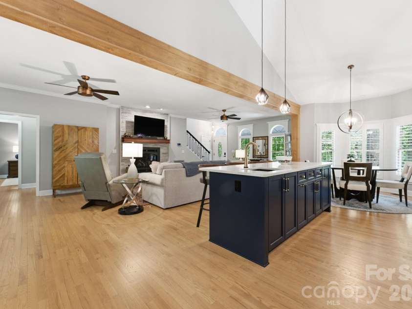 438 Serenity Mountain Road, Waynesville, NC 28786.  MLS# CAR4376941, YatesRealty ID 18710. 