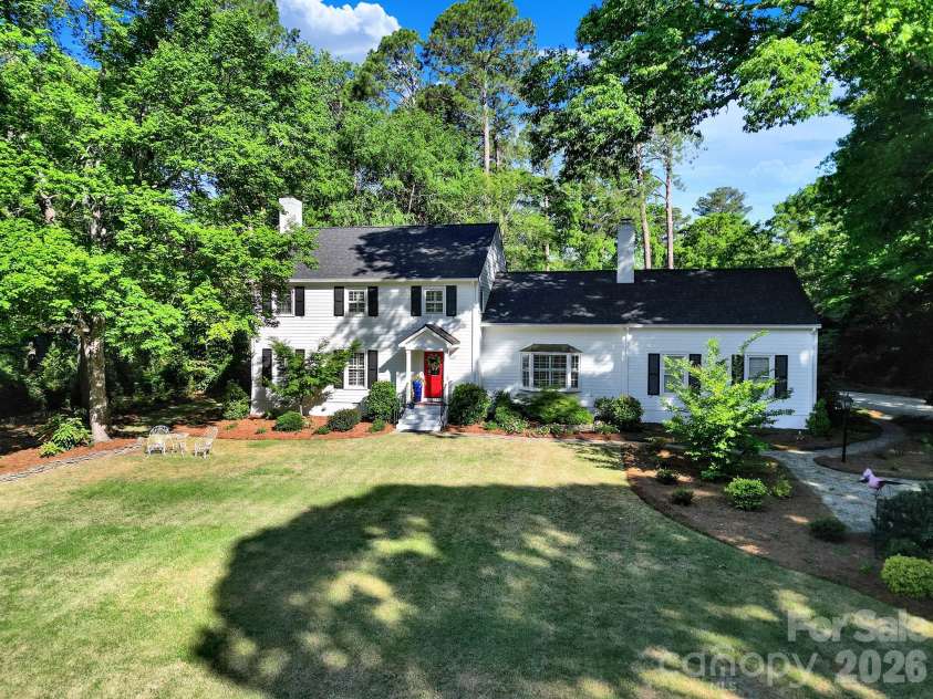 537 Briarwood Road, Lancaster, SC 29720.  MLS# CAR4377943, YatesRealty ID 18711. 