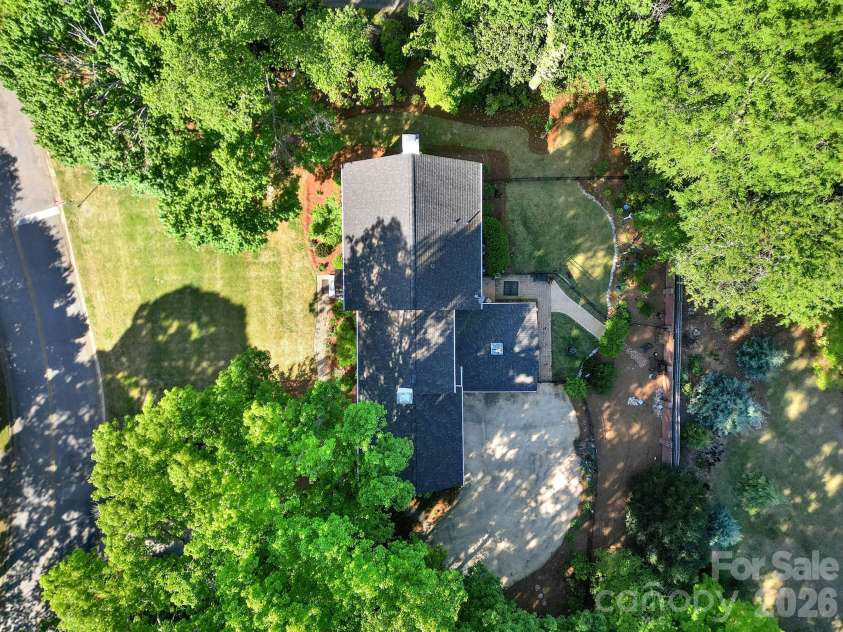 537 Briarwood Road, Lancaster, SC 29720.  MLS# CAR4377943, YatesRealty ID 18711. 