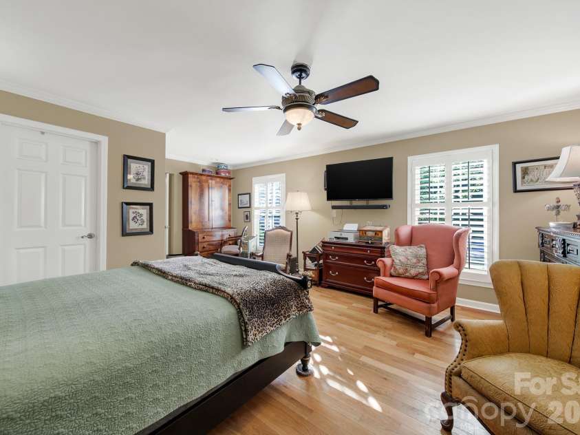 537 Briarwood Road, Lancaster, SC 29720.  MLS# CAR4377943, YatesRealty ID 18711. 