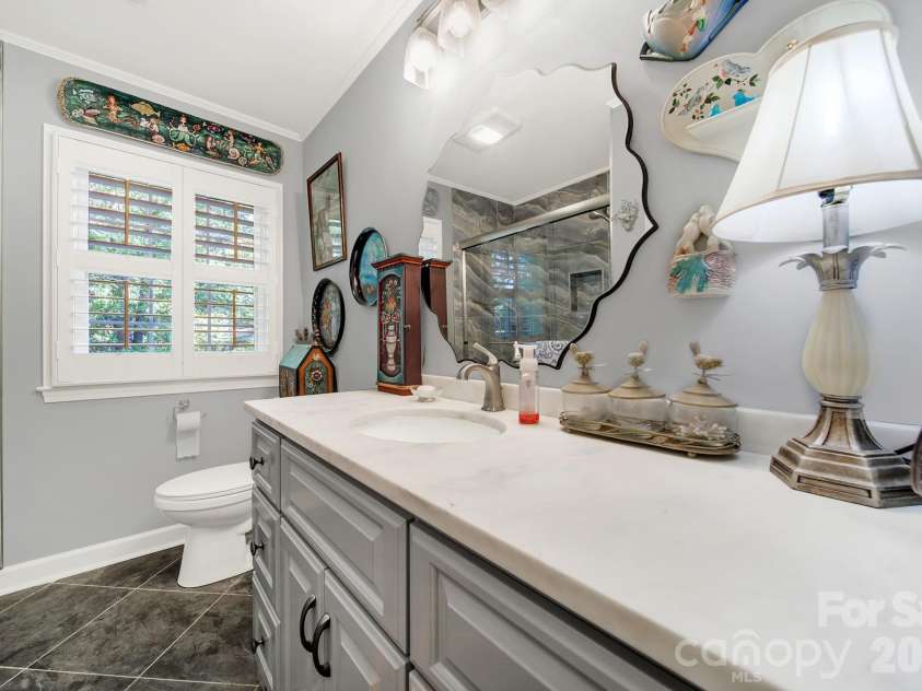 537 Briarwood Road, Lancaster, SC 29720.  MLS# CAR4377943, YatesRealty ID 18711. 