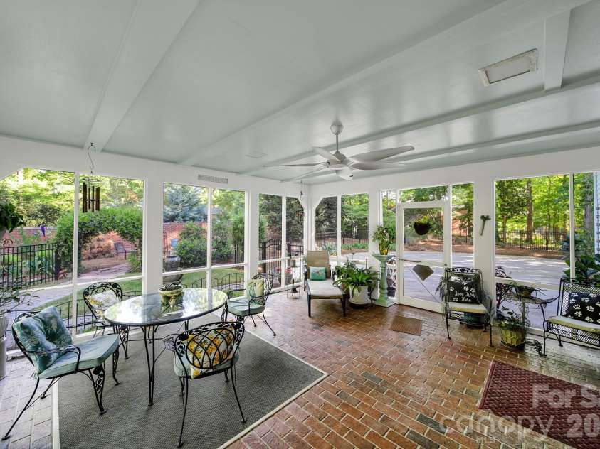 537 Briarwood Road, Lancaster, SC 29720.  MLS# CAR4377943, YatesRealty ID 18711. 