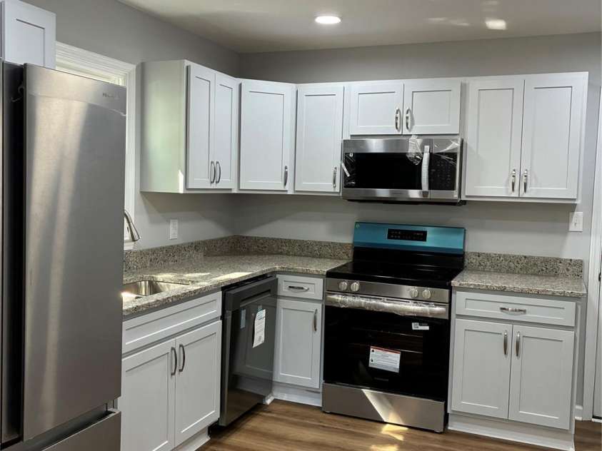 103 Sunset Lane, Bessemer City, NC 28016.  MLS# CAR4377857, YatesRealty ID 18714. 