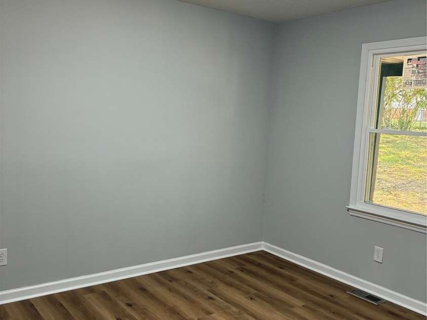103 Sunset Lane, Bessemer City, NC 28016.  MLS# CAR4377857, YatesRealty ID 18714. 