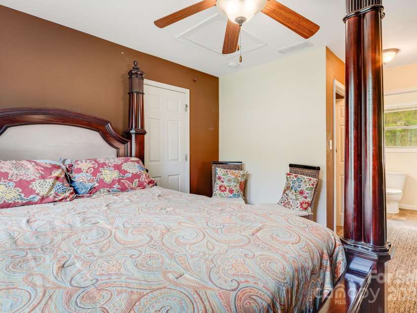 42 Compass Park Drive, Weaverville, NC 28787.  MLS# CAR4264688, YatesRealty ID 18714. 