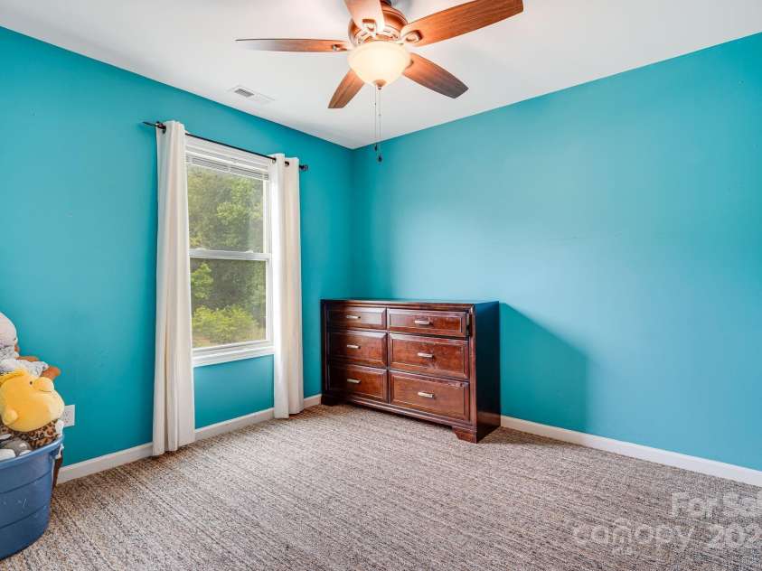42 Compass Park Drive, Weaverville, NC 28787.  MLS# CAR4264688, YatesRealty ID 18714. 